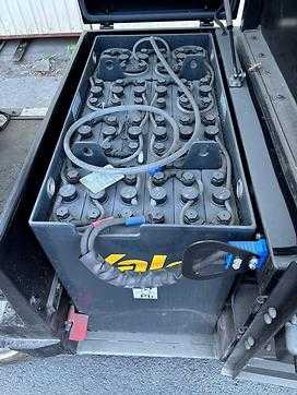 Carretilla elevadora segunda mano YALE MT80 ELEKTRO SCHLEPPER (12985806)