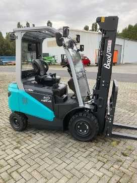Chariot élévateur d'occasion BAOLI KBE 25 Li G1 ELEKTRO VIERRADFRONTSTAPLER (13068488)