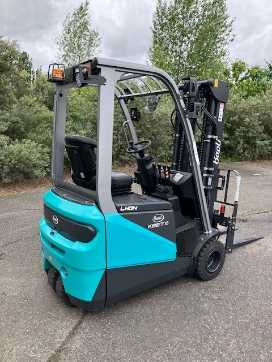 Chariot élévateur d'occasion BAOLI KBET 18 Li G1 ELEKTRO DREIRADFRONTSTAPLER (13034326)