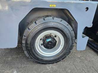 Chariot élévateur d'occasion BAUMANN EGX60/16/75TR - TRIPLEX ELEKTRO SEITENSTAPLER (12973379)