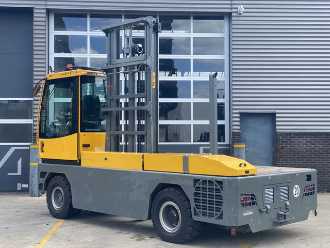 Chariot élévateur d'occasion BAUMANN GX70/14/50 ST DIESEL SEITENSTAPLER (12974710)