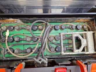 Chariot élévateur d'occasion BT SWE120 ELEKTRO HOCHHUBWAGENDEICHSEL (13070314)
