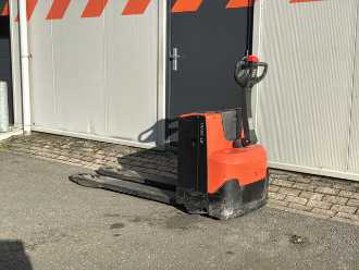 Chariot élévateur d'occasion BT Toyota LWE200 ELEKTRO NIEDERHUBWAGENSEMIELEKTRISCH (13075292)