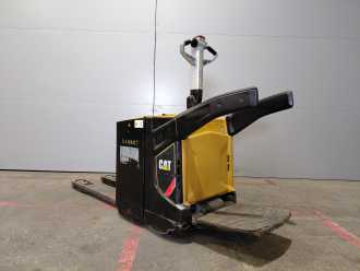 Chariot élévateur d'occasion CATERPILLAR NPV20N2 ELEKTRO NIEDERHUBWAGENFAHRERSTAND (13048309)