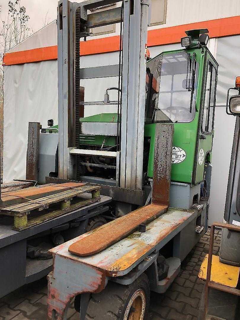 Chariot élévateur d'occasion COMBILIFT C6000 GAS VIERWEGESTAPLER (13074325)