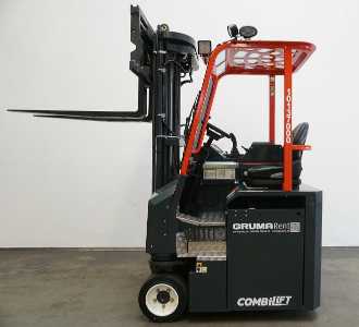 Chariot élévateur d'occasion COMBILIFT CBE3000 ELEKTRO VIERWEGESTAPLER (13015567)