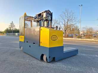Chariot élévateur d'occasion COMBILIFT ESL3545 ELEKTRO VIERWEGESTAPLER (12811802)