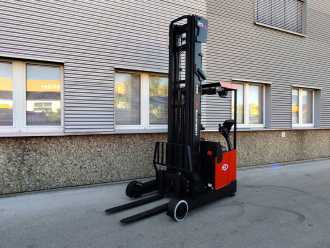 Chariot élévateur d'occasion EP CQD20LB NEUMASCHINE ELEKTRO SCHUBMASTSTAPLER (12972765)