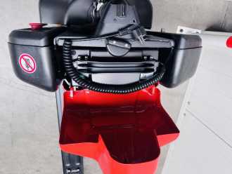 Chariot élévateur d'occasion EP EPL 185 NEU 1800kg ELEKTRO NIEDERHUBWAGENDEICHSEL (13042605)