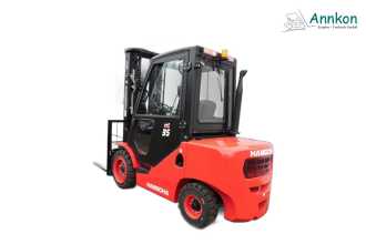Chariot élévateur d'occasion HANGCHA CPCD35-XH7F DIESEL VIERRADFRONTSTAPLER (13066962)