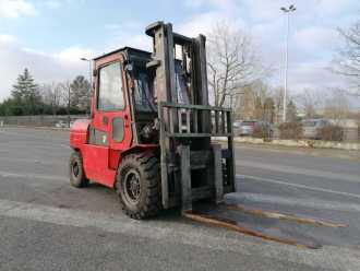 Chariot élévateur d'occasion HANGCHA CPYD50 GAS VIERRADFRONTSTAPLER (12603340)