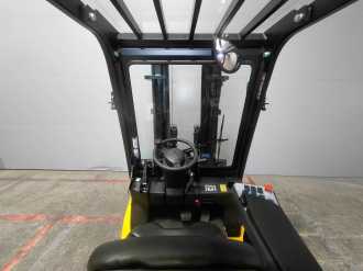 Chariot élévateur d'occasion HANGCHA XE20Ci ( CPD20-XEXY2HA-SI ) ELEKTRO VIERRADFRONTSTAPLER (13073595)