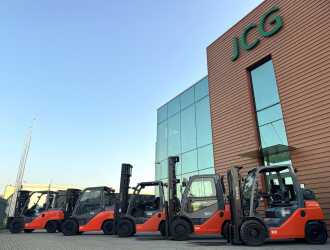 Chariot élévateur d'occasion HYSTER H 5.5XM Diesel / Full cabin / Only 6135 hours / Forks Positioner DIESEL VIERRADFRONTSTAPLER (13063239)