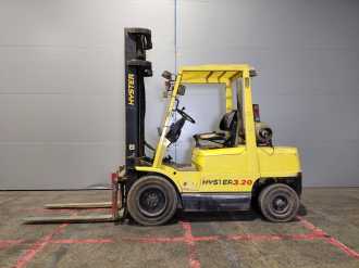 Chariot élévateur d'occasion HYSTER H3.20XML GAS VIERRADFRONTSTAPLER (13072448)