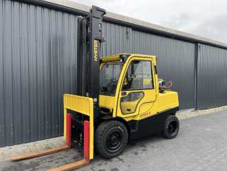 Chariot élévateur d'occasion HYSTER H5.5FT GAS VIERRADFRONTSTAPLER (12974518) backdrop