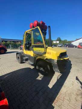 Chariot élévateur d'occasion HYSTER H8.0FT9 GAS VIERRADFRONTSTAPLER (13027658)
