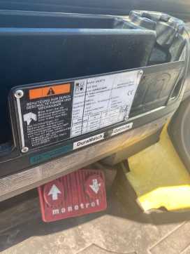 Chariot élévateur d'occasion HYSTER H8.0FT9 GAS VIERRADFRONTSTAPLER (13027658)