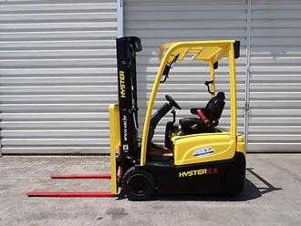 Chariot élévateur d'occasion HYSTER J1.5XNT ELEKTRO DREIRADFRONTSTAPLER (12966140) backdrop
