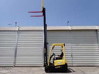 Chariot élévateur d'occasion HYSTER J1.5XNT ELEKTRO DREIRADFRONTSTAPLER (12966140)