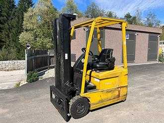 Chariot élévateur d'occasion HYSTER J1.60XMT - 4750mm ELEKTRO DREIRADFRONTSTAPLER (13069367) backdrop