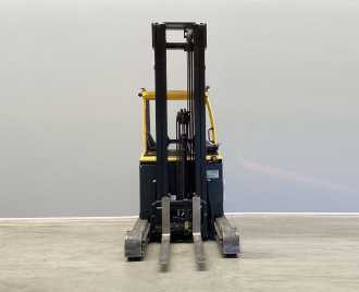 Chariot élévateur d'occasion HYSTER R2.5 ELEKTRO SCHUBMASTSTAPLER (13047586)