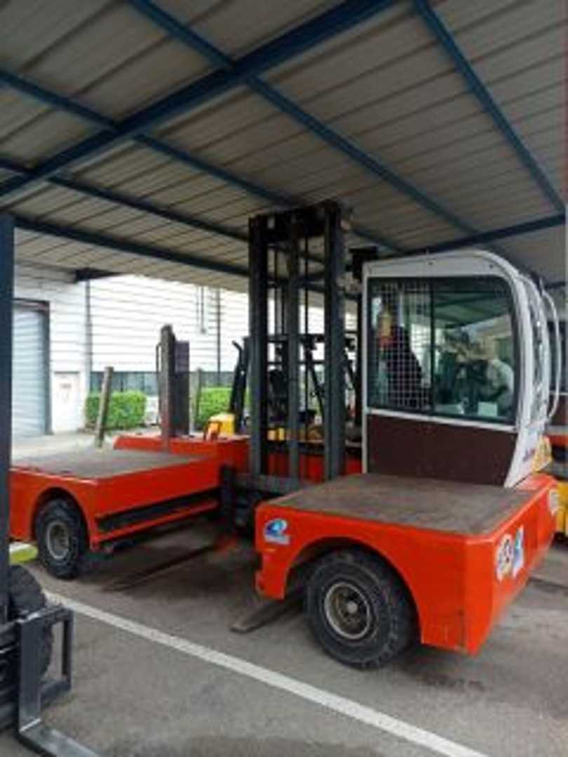 Chariot élévateur d'occasion IRION Chariot élévateur latéral DIESEL SEITENSTAPLER (12827166)