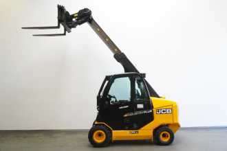Chariot élévateur d'occasion JCB TLT35-23D DIESEL TELESKOPARMSTAPLER (12997852)