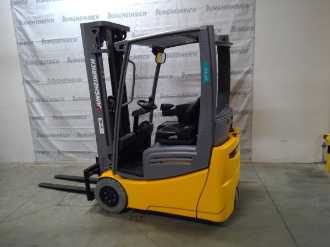 Chariot élévateur d'occasion JUNGHEINRICH EFG 215 SP GE 115-500 DZ ELEKTRO VIERRADFRONTSTAPLER (12934899)