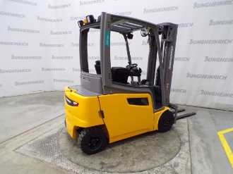 Chariot élévateur d'occasion JUNGHEINRICH EFG 316 SP GE 115-464 DZ ELEKTRO VIERRADFRONTSTAPLER (12914790)