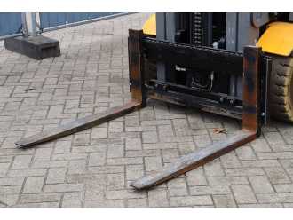 Chariot élévateur d'occasion JUNGHEINRICH EFG 425S ELEKTRO VIERRADFRONTSTAPLER (13032242)