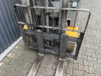 Chariot élévateur d'occasion JUNGHEINRICH EFG430k ELEKTRO VIERRADFRONTSTAPLER (13073628)