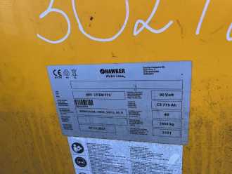 Chariot élévateur d'occasion JUNGHEINRICH EFGS30 ELEKTRO VIERRADFRONTSTAPLER (13044995)