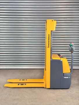 Chariot élévateur d'occasion JUNGHEINRICH EJC 112 EJC 112 - Service Neu - 3,2m Hub- Batterie 95% ELEKTRO HOCHHUBWAGENDEICHSEL (13008625)