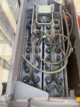 Chariot élévateur d'occasion JUNGHEINRICH EJC 212 Baujahr 2017 Hubhöhe 3600 Akku 2017 ELEKTRO HOCHHUBWAGENDEICHSEL (13030615)