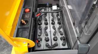 Chariot élévateur d'occasion JUNGHEINRICH EJC 220 115 480 DZ ELEKTRO HOCHHUBWAGENDEICHSEL (13031779)