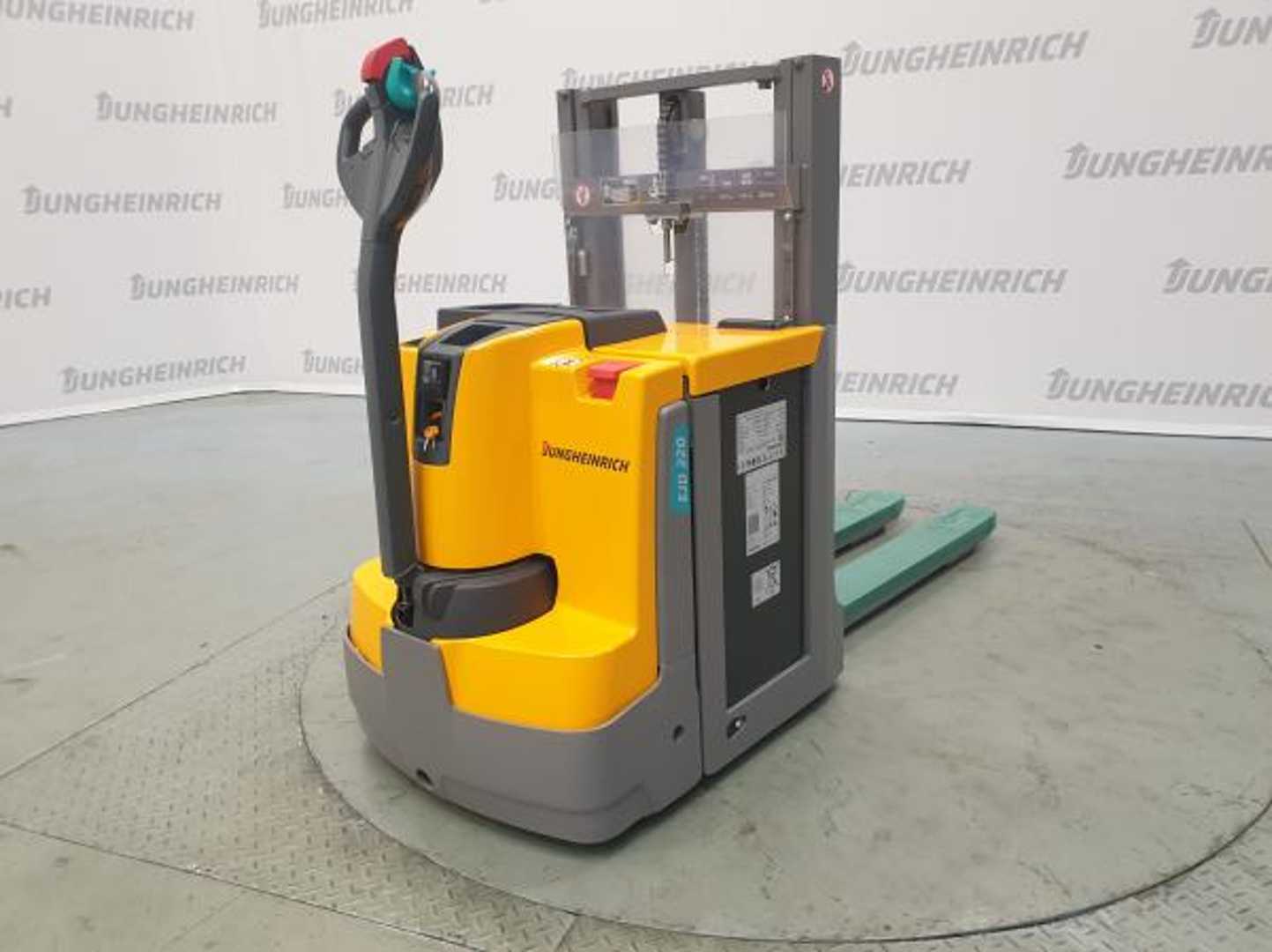 Chariot élévateur d'occasion JUNGHEINRICH EJD 220 119-166 ZT ELEKTRO HOCHHUBWAGENDEICHSEL (13068439)