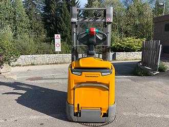 Chariot élévateur d'occasion JUNGHEINRICH ERC 212 - 430DZ ELEKTRO HOCHHUBWAGENFAHRERSTAND (13067444)