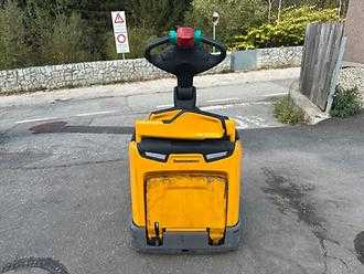 Chariot élévateur d'occasion JUNGHEINRICH ERE 120 ELEKTRO NIEDERHUBWAGENFAHRERSTAND (13073104)