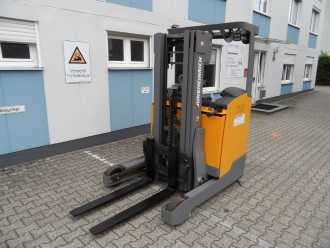 Chariot élévateur d'occasion JUNGHEINRICH ETV 214 - NEUE Batterie - neue Räder - Triplex ELEKTRO SCHUBMASTSTAPLER (13065782)