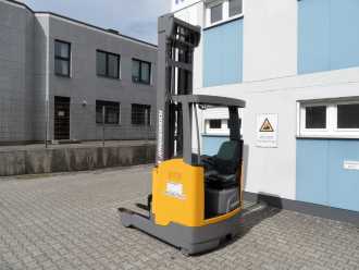 Chariot élévateur d'occasion JUNGHEINRICH ETV 216 - 9,02 m Triplex - Efficiency-Paket ELEKTRO SCHUBMASTSTAPLER (13064519)