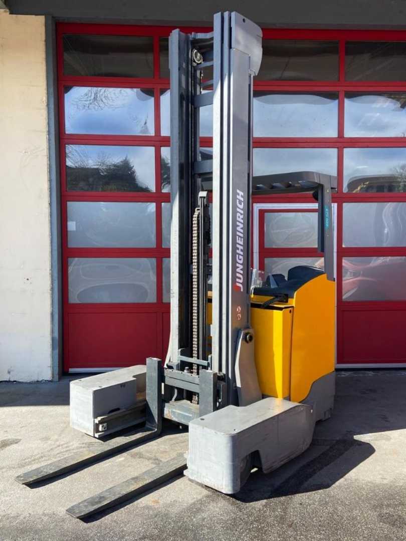 Chariot élévateur d'occasion JUNGHEINRICH ETV Q20 ELEKTRO VIERWEGESTAPLER (13043236)