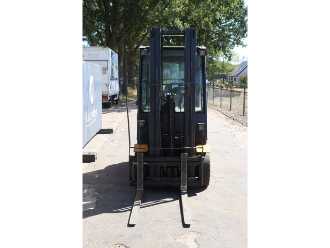 Chariot élévateur d'occasion JUNGHEINRICH TFG 320 GAS VIERRADFRONTSTAPLER (13062944)