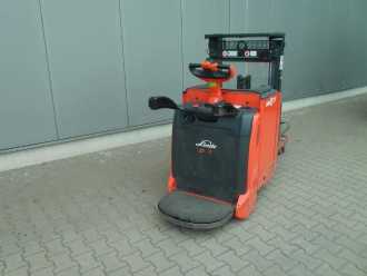 Chariot élévateur d'occasion LINDE D 14 AP ELEKTRO HOCHHUBWAGENDEICHSEL (13065828)