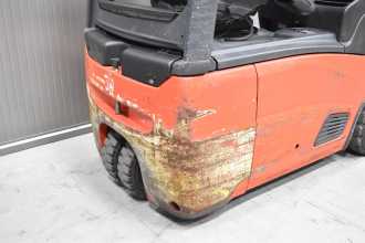 Chariot élévateur d'occasion LINDE E 16 - 01 /58117/ ELEKTRO DREIRADFRONTSTAPLER (13050295)