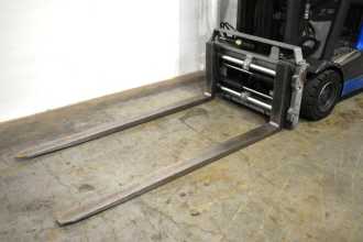 Chariot élévateur d'occasion LINDE E 16 H EVO 386-02 ELEKTRO DREIRADFRONTSTAPLER (13068144)