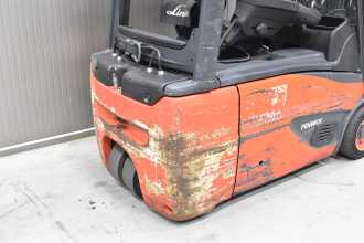 Chariot élévateur d'occasion LINDE E 16 L - 02 /58121/ ELEKTRO DREIRADFRONTSTAPLER (13052411)