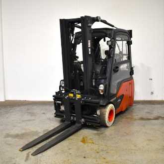 Chariot élévateur d'occasion LINDE E 18 L EVO 386-02 ELEKTRO DREIRADFRONTSTAPLER (12976118)