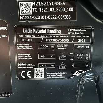 Chariot élévateur d'occasion LINDE E 20 L EVO ELEKTRO DREIRADFRONTSTAPLER (13073555)