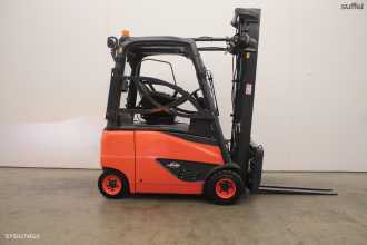 Chariot élévateur d'occasion LINDE E 20 PH ELEKTRO VIERRADFRONTSTAPLER (13044270)