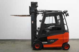 Chariot élévateur d'occasion LINDE E 25/600 H 387 ELEKTRO VIERRADFRONTSTAPLER (13044075)